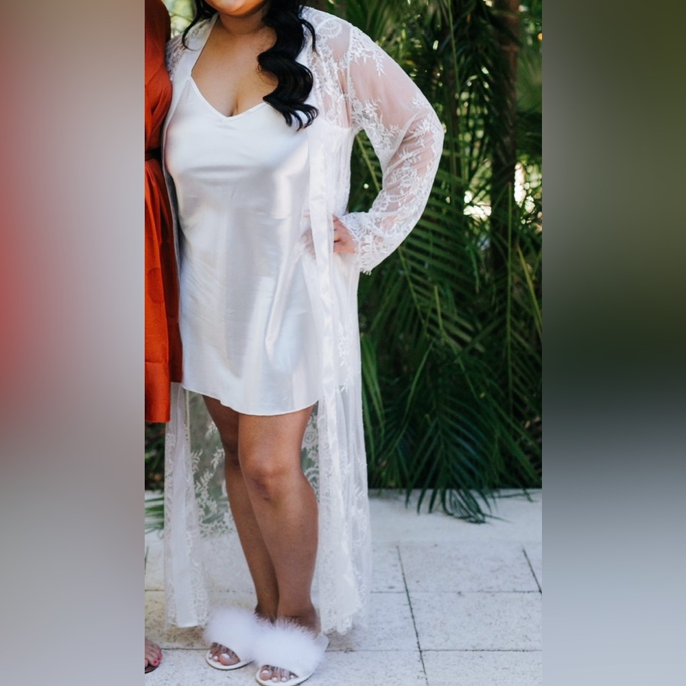 White Lace Robe